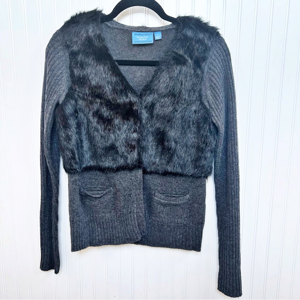Simply Vera Wang Gray & Black Faux Fur Layered Look Sweater Women’s Size Small